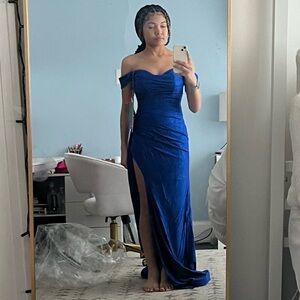 Sparkly blue Prom dress